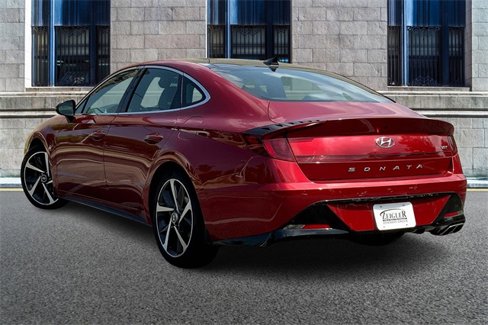 Used 2023 Hyundai Sonata SEL Plus image 11