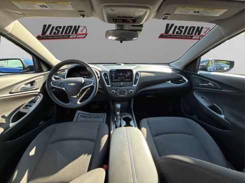 Used 2023 Chevrolet Malibu LT image 28