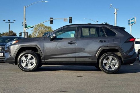 Used 2024 Toyota RAV4 XLE image 8