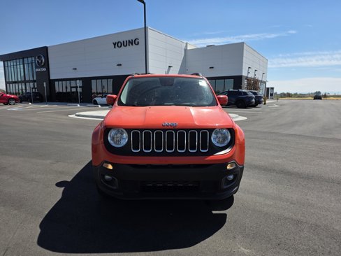 Used 2015 Jeep Renegade Latitude w/ Popular Equipment Group image 2