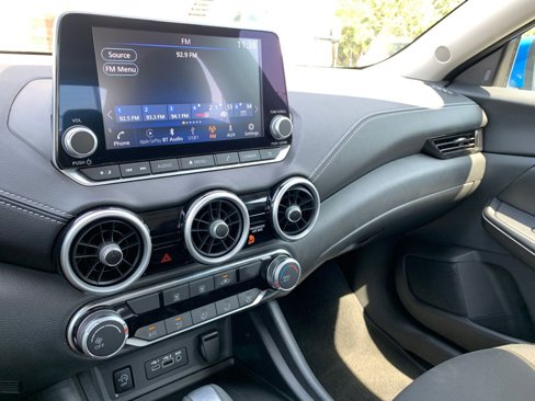 Used 2024 Nissan Sentra SV image 18