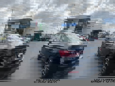 Used 2023 Volkswagen Jetta Sport image 5
