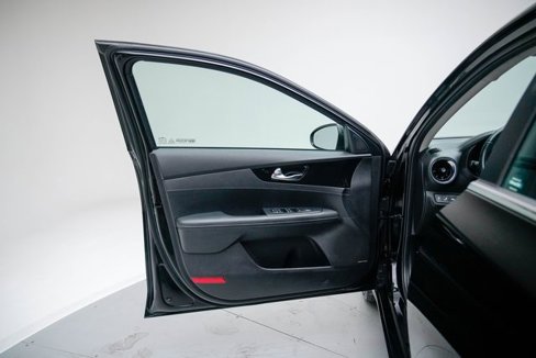 Used 2021 Kia Forte EX image 25