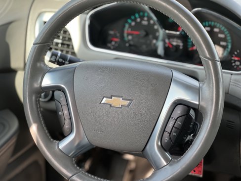 Used 2014 Chevrolet Traverse LT image 13