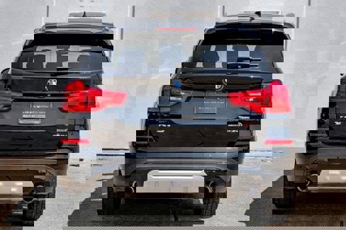 Used 2019 BMW X3 sDrive30i w/ Driving Assistance Package image 13