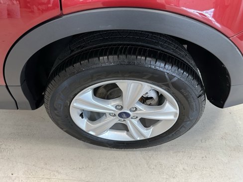 Used 2015 Ford Escape SE w/ Equipment Group 201A image 25
