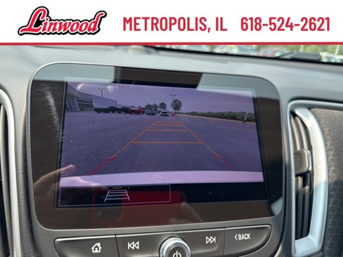 Used 2024 Chevrolet Malibu LT image 23