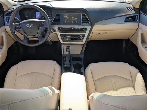 Used 2016 Hyundai Sonata SE image 13