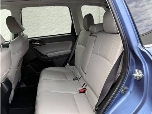 Used 2016 Subaru Forester 2.5i Limited image 10