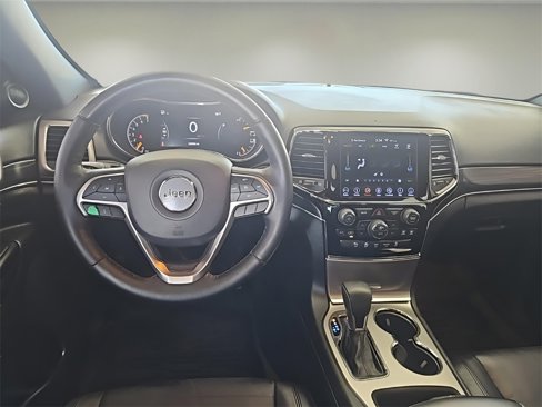 Used 2019 Jeep Grand Cherokee Limited image 32