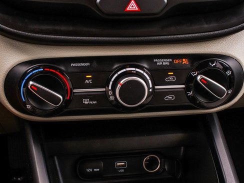 Used 2023 Kia Soul LX image 23