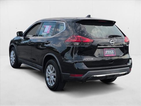 Used 2018 Nissan Rogue S image 8