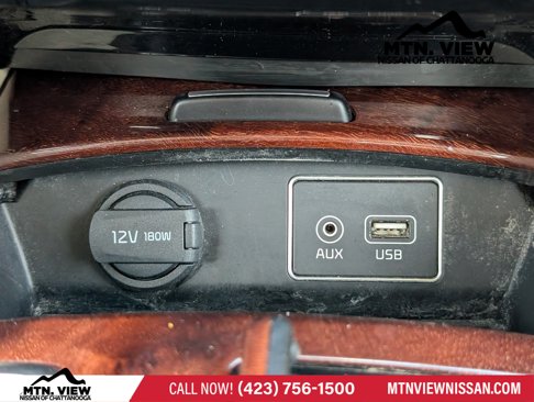 Used 2017 Kia K900 Luxury image 20