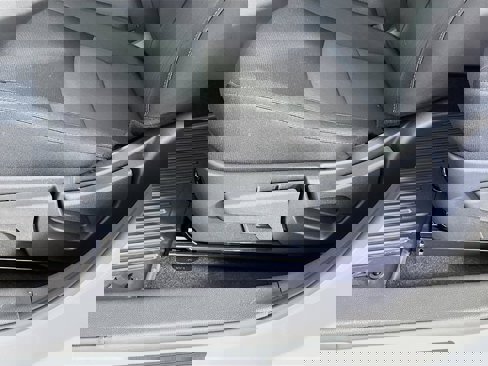 New 2025 Nissan Sentra SV image 19