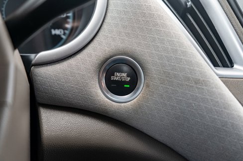 Used 2022 Chevrolet Malibu LT image 23