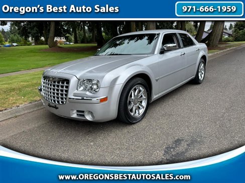 Used 2006 Chrysler 300 C w/ Navigation & Sound Group II image 1
