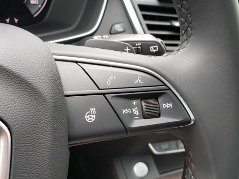 Used 2025 Audi Q5 2.0T Premium image 21