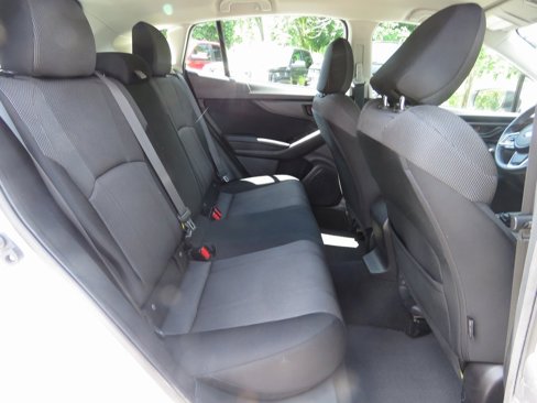 Used 2017 Subaru Impreza 2.0i Premium image 17