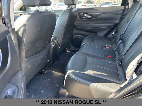Used 2018 Nissan Rogue SL w/ Premium Package image 15