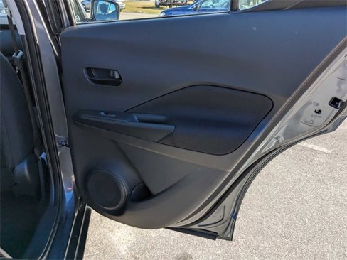 Used 2024 Nissan Kicks S image 24