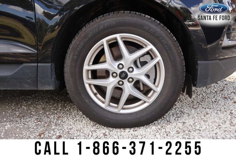 Used 2024 Ford Edge SEL image 5