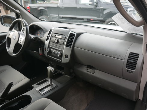 Used 2012 Nissan Xterra S image 19