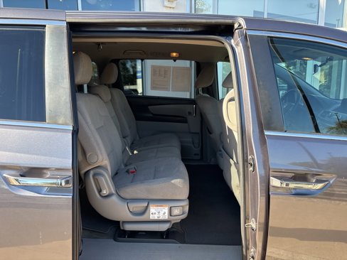 Used 2015 Honda Odyssey EX image 24