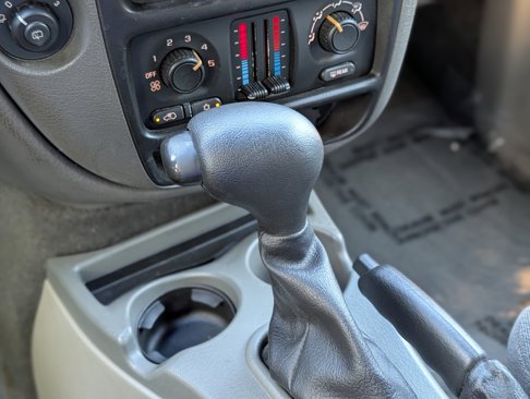 Used 2003 Chevrolet TrailBlazer LS w/ Preferred Equipment Group image 16