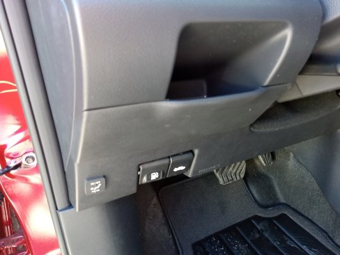 New 2024 Nissan Kicks SV w/ Interior Electronics Package image 11