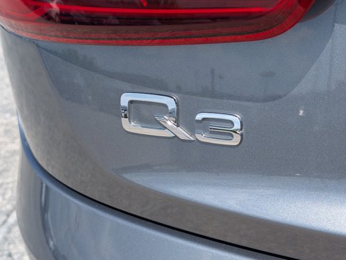 Used 2017 Audi Q3 2.0T Premium Plus w/ Premium Plus Package image 29
