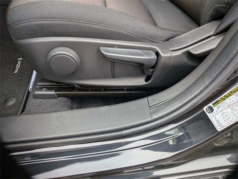 New 2025 MAZDA MAZDA3 s image 15