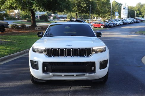 Used 2022 Jeep Grand Cherokee Overland w/ Luxury Tech Group IV image 3