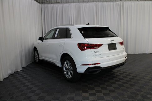 New 2025 Audi Q3 2.0T Premium image 24