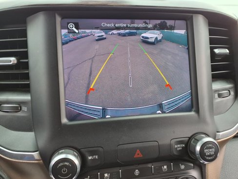 Used 2020 RAM 1500 Laramie image 35