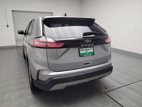 Used 2024 Ford Edge SEL image 6