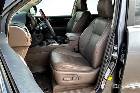 Used 2016 Lexus GX 460 image 25