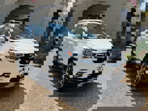 Used 2017 Buick Encore Sport Touring image 6