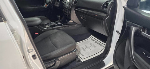 Used 2014 Kia Sorento LX image 14