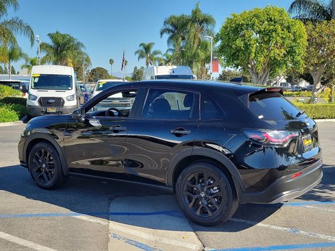 Used 2023 Honda HR-V Sport image 25