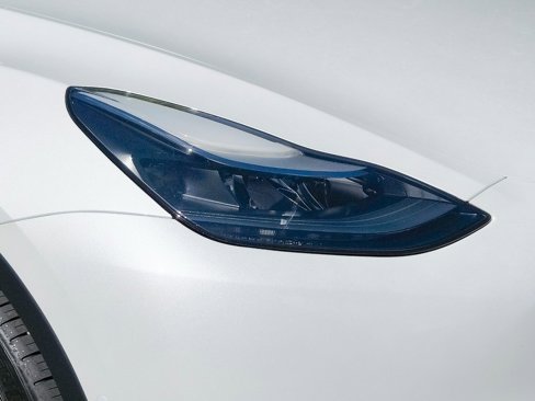 Used 2022 Tesla Model Y Performance image 8