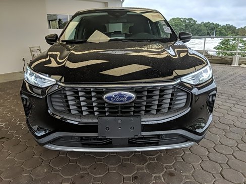 Certified 2024 Ford Escape Active image 2