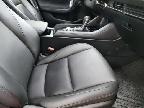Used 2019 MAZDA MAZDA3 Sedan w/ Select Package image 27