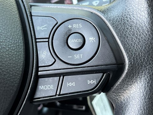 Used 2024 Toyota RAV4 LE image 26