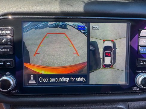Certified 2022 Nissan Kicks SR w/ Interior Electronics Package image 10
