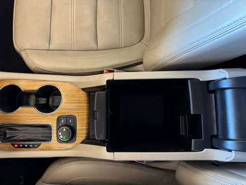 Used 2017 GMC Acadia Denali w/ Technology Package image 17