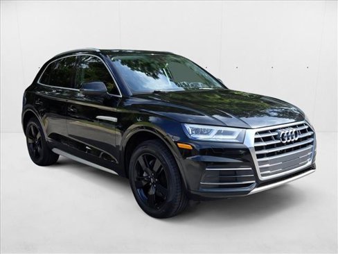Used 2019 Audi Q5 2.0T Premium Plus w/ Premium Plus Package image 3