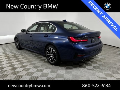 Used 2022 BMW 330i xDrive Sedan w/ Driving Assistance Package image 5