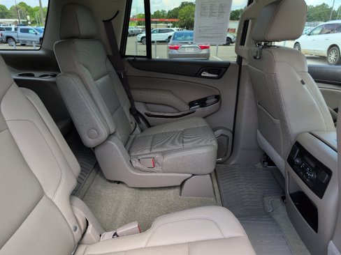 Used 2018 GMC Yukon SLT w/ Open Road Package image 17