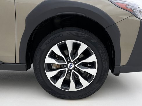 Used 2024 Subaru Outback Touring image 33