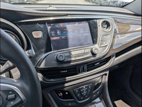 Used 2019 Buick Envision Essence image 15
